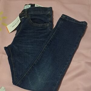 Old Navy Blue Skinny Jeans with Classic Denim Look